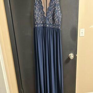 Elegant Navy Lace Evening Gown